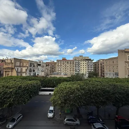Casa Giulio Cesare * Palermo